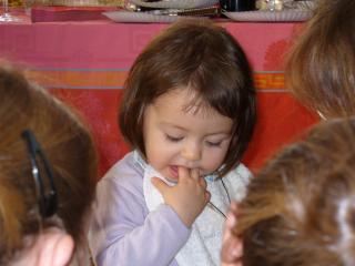 La m�me en 800 x 600 - 52 ko