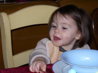La m�me en 800 x 600 - 44 ko