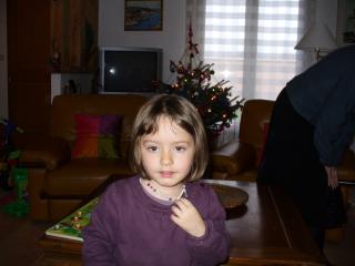 La m�me en 800 x 600 - 44 ko